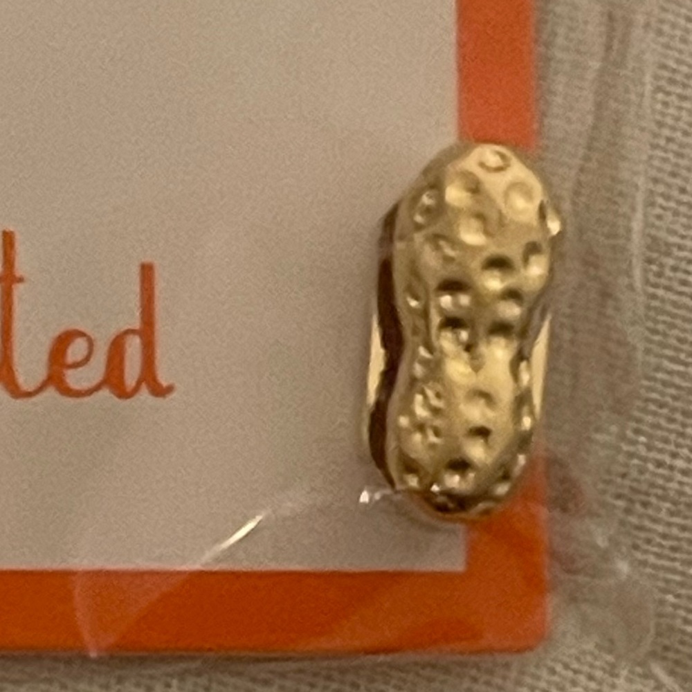 Peanut Charm-Gold